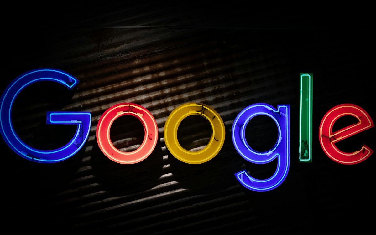 A Google logo neon sign